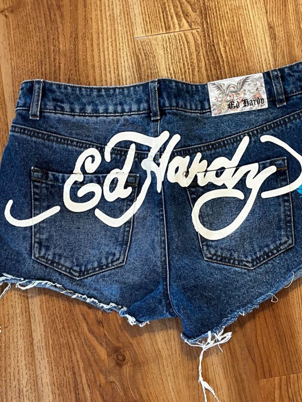 Ed Hardy Woman's Mobwife Festival Flaming Skull Denim Shorts Sz 28